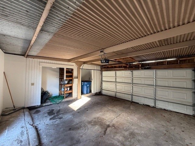 9702 Amberton Parkway, Dallas, TX 75243