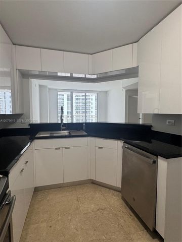 801 Brickell Key Boulevard 1204, Miami, FL 33131