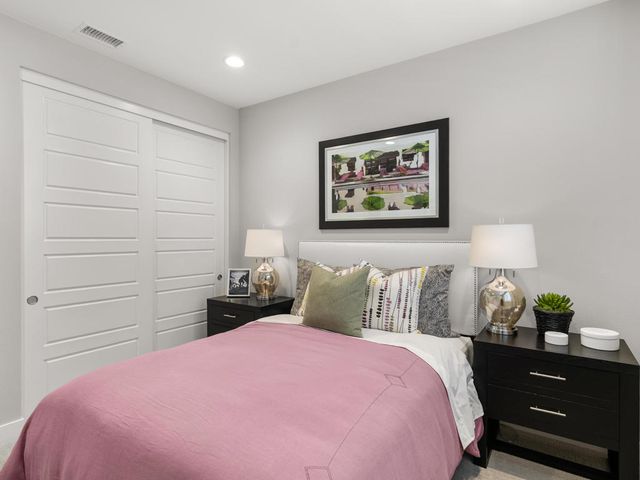 73354 Warhol Lane, Palm Desert, CA 92211