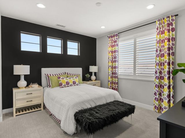 73354 Warhol Lane, Palm Desert, CA 92211