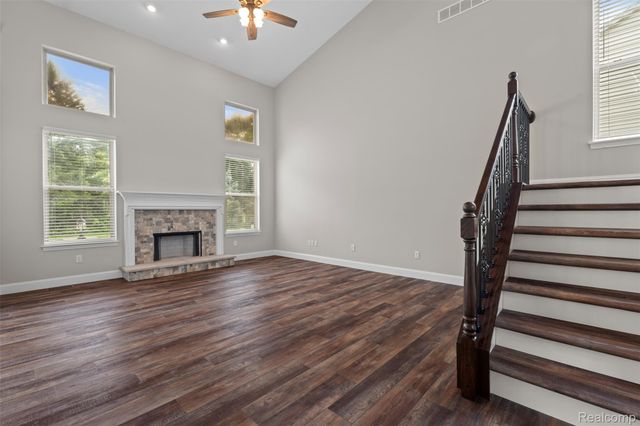 25638 McCrory Lane, Lyon Charter Township, MI 48178