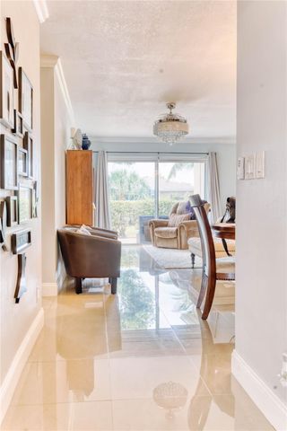 8751 Chevy Chase Drive 150, Boca Raton, FL 33433