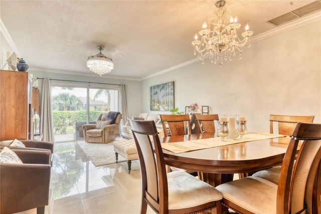 8751 Chevy Chase Drive 150, Boca Raton, FL 33433