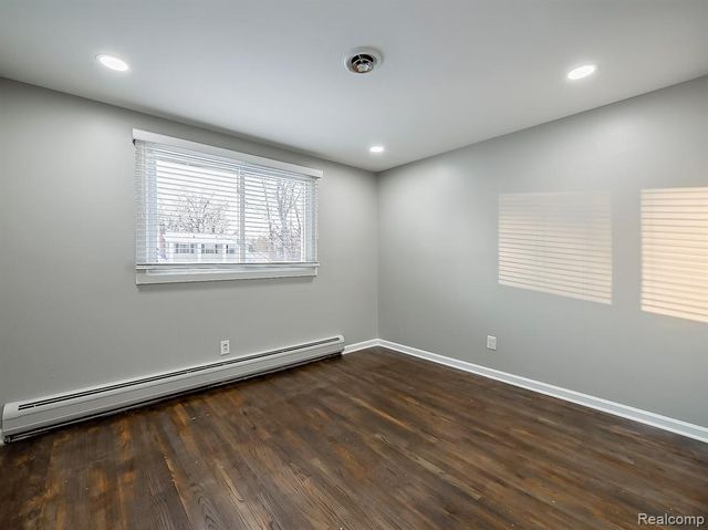 3730 Eastbourne Drive, Troy, MI 48084