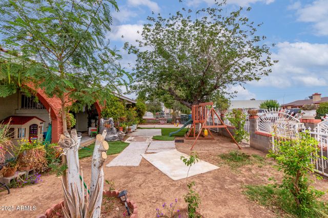 3308 W WINDSOR Avenue, Phoenix, AZ 85009