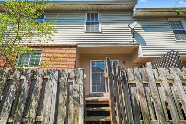 5510 Country Dr Apt 56, Nashville, TN 37211