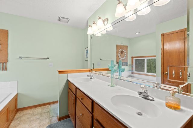 3315 SW 35th Street, Ankeny, IA 50023