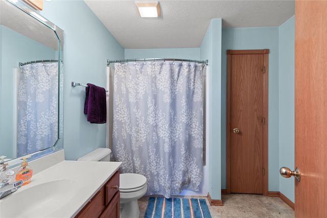 3315 SW 35th Street, Ankeny, IA 50023