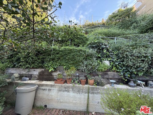 439 Mesa Road, Santa Monica, CA 90402