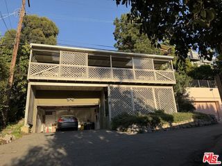 439 Mesa Road, Santa Monica, CA 90402