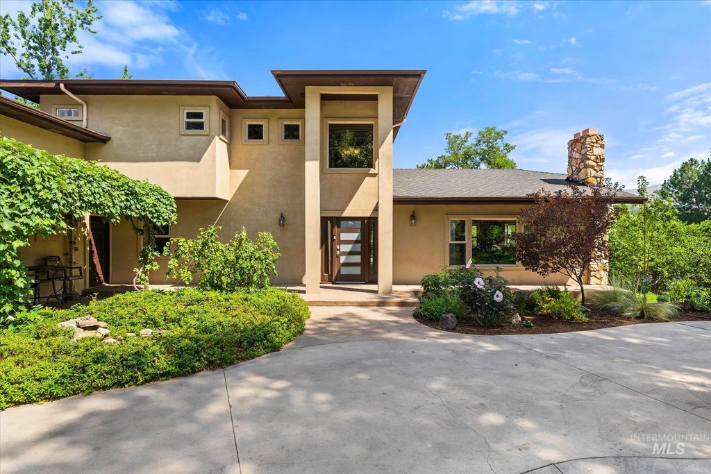 2919 N Tweed Ct, Boise, ID 83702 photo 5