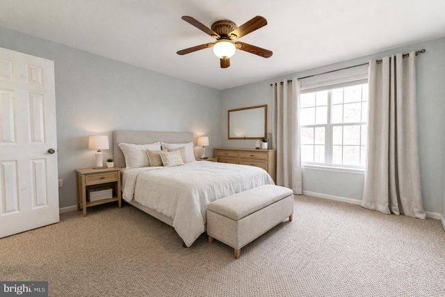 2627 TAMLYNN CT, Easton, PA 18045