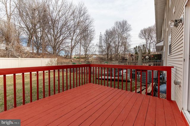 2627 TAMLYNN CT, Easton, PA 18045