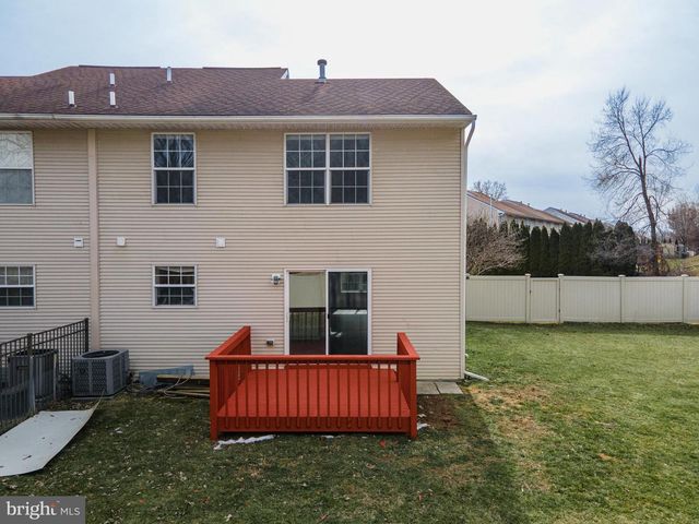 2627 TAMLYNN CT, Easton, PA 18045