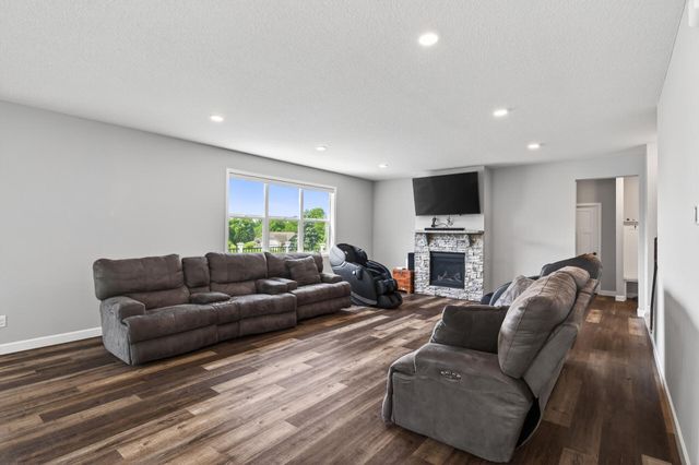 16837 58th Street NE, Otsego, MN 55330