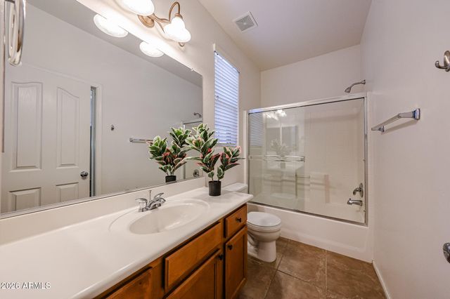 2390 W JAKE Haven, Phoenix, AZ 85085