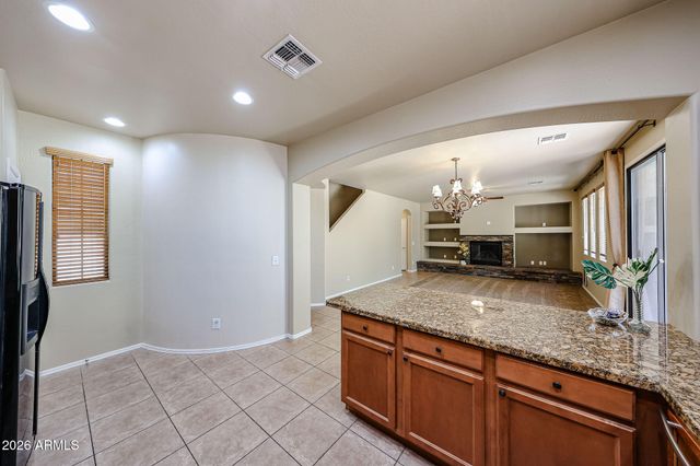 2390 W JAKE Haven, Phoenix, AZ 85085
