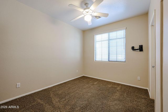 2390 W JAKE Haven, Phoenix, AZ 85085