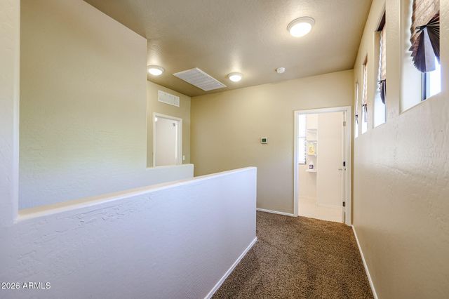 2390 W JAKE Haven, Phoenix, AZ 85085