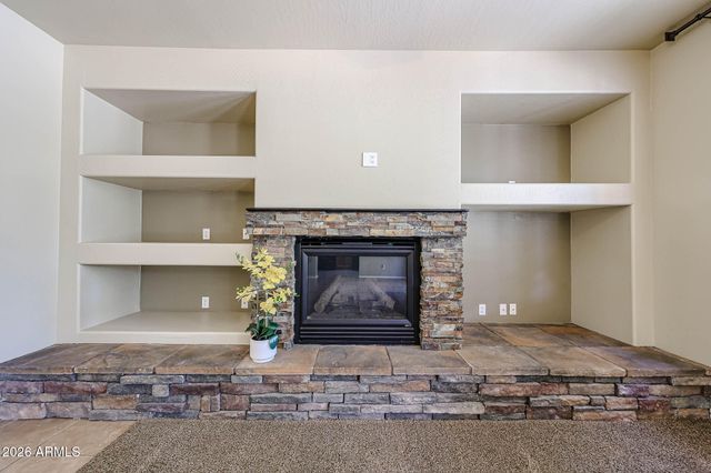 2390 W JAKE Haven, Phoenix, AZ 85085