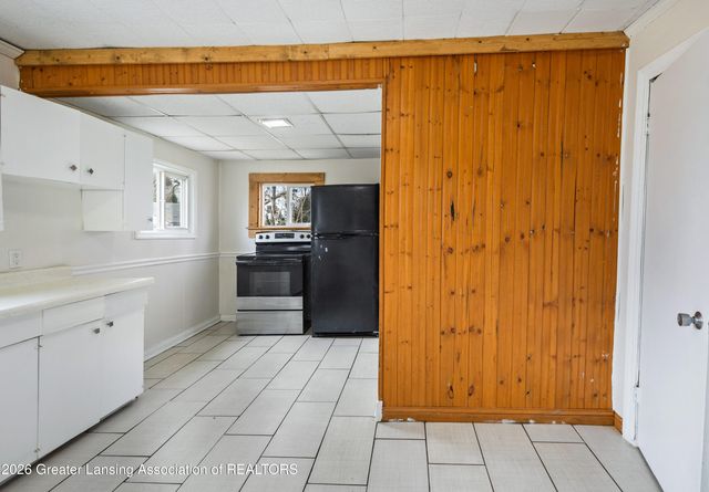 622 S Foster Avenue, Lansing, MI 48912