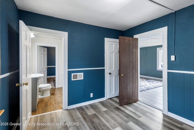 622 S Foster Avenue, Lansing, MI 48912