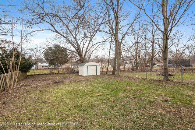 622 S Foster Avenue, Lansing, MI 48912