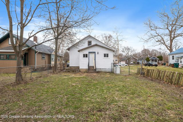 622 S Foster Avenue, Lansing, MI 48912