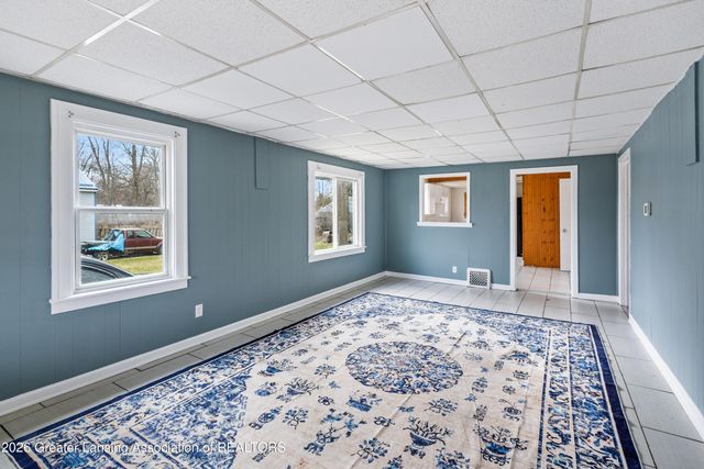 622 S Foster Avenue, Lansing, MI 48912