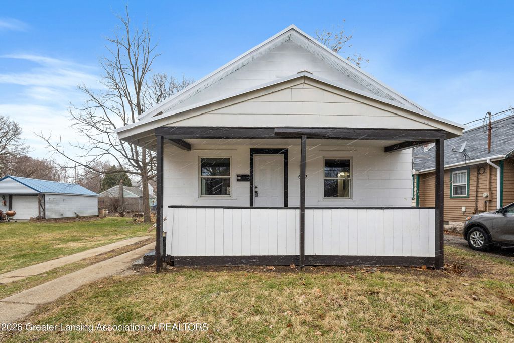 622 S Foster Avenue, Lansing, MI 48912