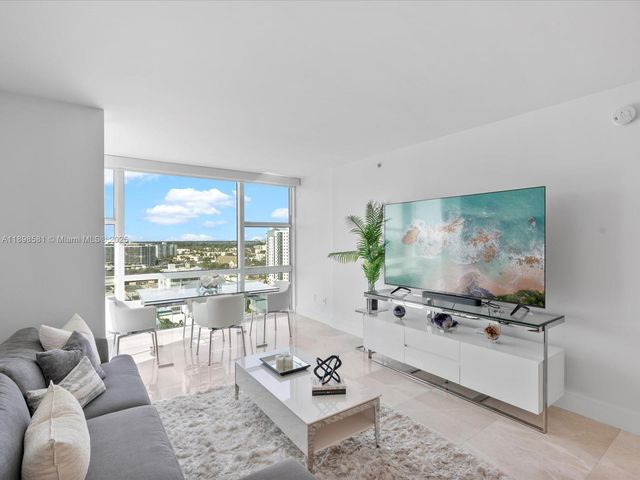 6801 Collins Ave 1402 Door 1412 L, Miami Beach, FL 33141