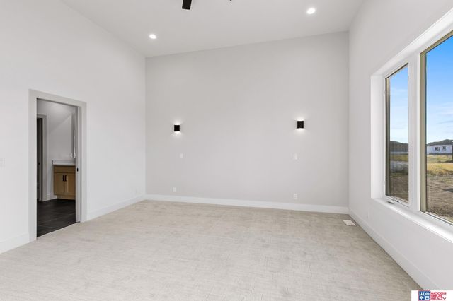 3520 Tree Line Drive, Lincoln, NE 68516