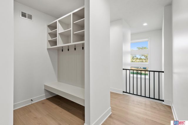 3520 Tree Line Drive, Lincoln, NE 68516