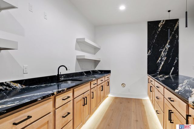 3520 Tree Line Drive, Lincoln, NE 68516