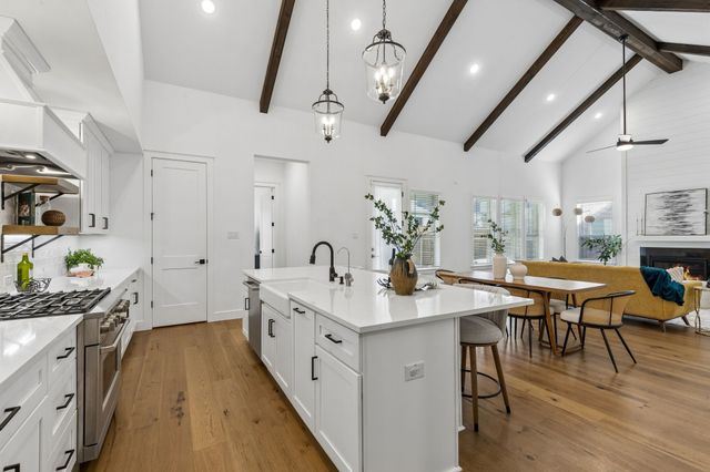 2560 Hampstead Lane, Carrollton, TX 75010