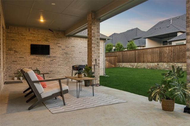 2560 Hampstead Lane, Carrollton, TX 75010