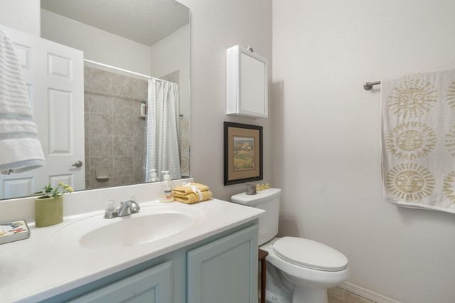1781 Camino Rustica SW, Los Lunas, NM 87031