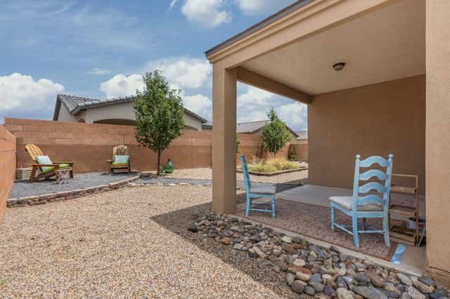 1781 Camino Rustica SW, Los Lunas, NM 87031