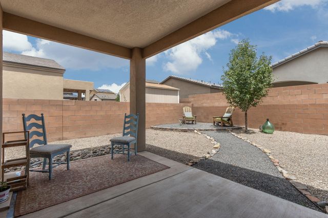 1781 Camino Rustica SW, Los Lunas, NM 87031