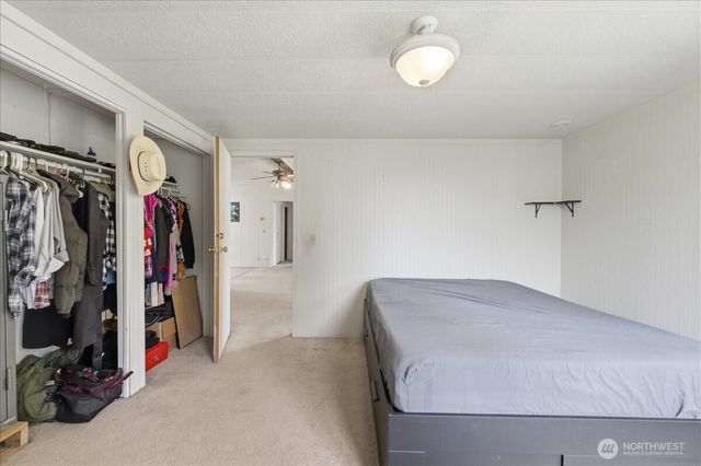 22815 436th Avenue SE, Enumclaw, WA 98022