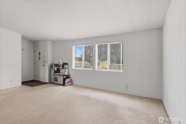 22815 436th Avenue SE, Enumclaw, WA 98022