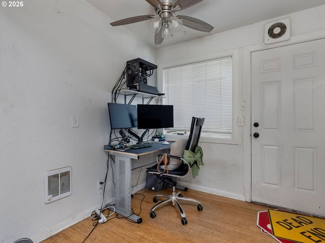 4720 Se 37TH Ave, Portland, OR 97202