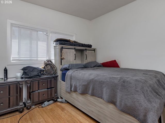 4720 Se 37TH Ave, Portland, OR 97202