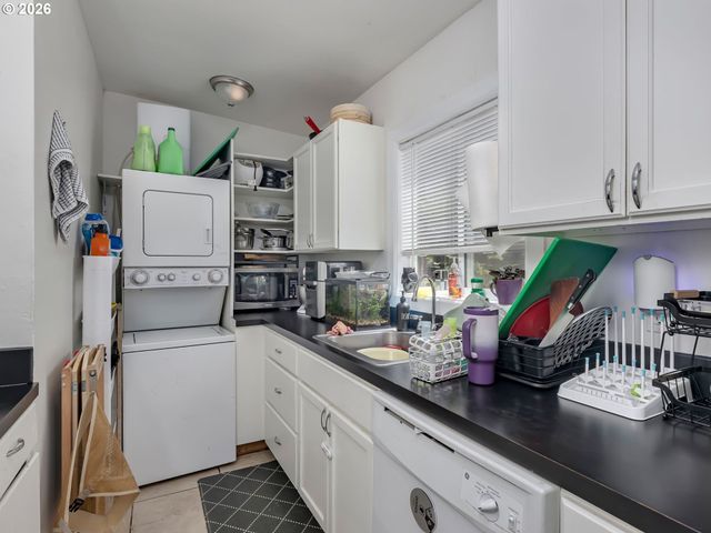 4720 Se 37TH Ave, Portland, OR 97202