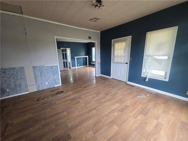 422 S Graham Street, Leeton, MO 64761