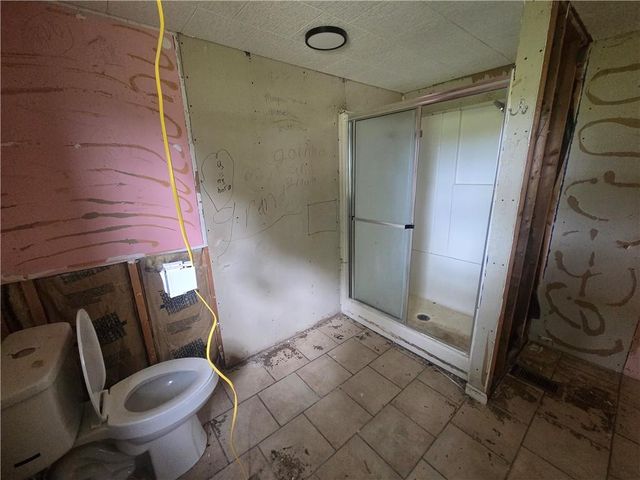 422 S Graham Street, Leeton, MO 64761