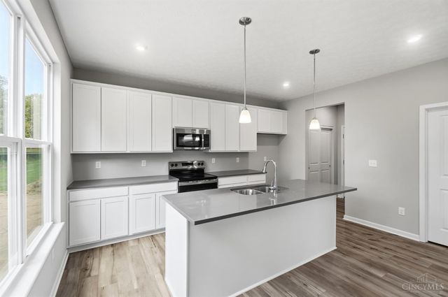 1247 Eagle Boulevard, Hamilton Twp, OH 45029