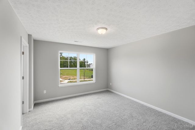 1247 Eagle Boulevard, Hamilton Twp, OH 45029