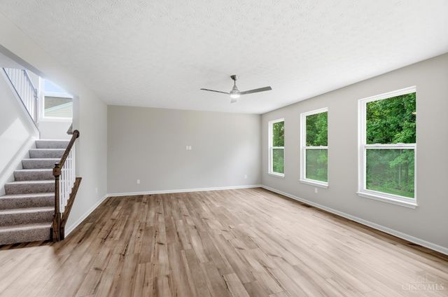 1247 Eagle Boulevard, Hamilton Twp, OH 45029