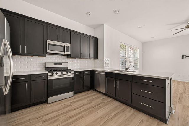 8821 Hollister Pine Court, Houston, TX 77080
